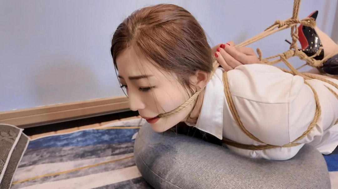 后手观音紧缚放置-13