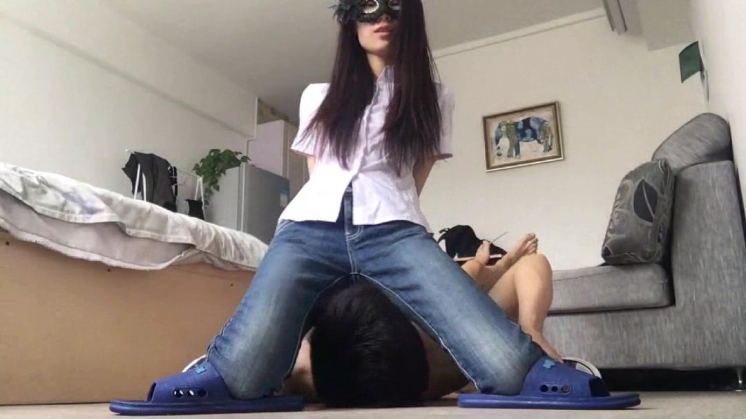 【诗蔓少女】 靓丽少女两种风格坐脸欺负小男生-3
