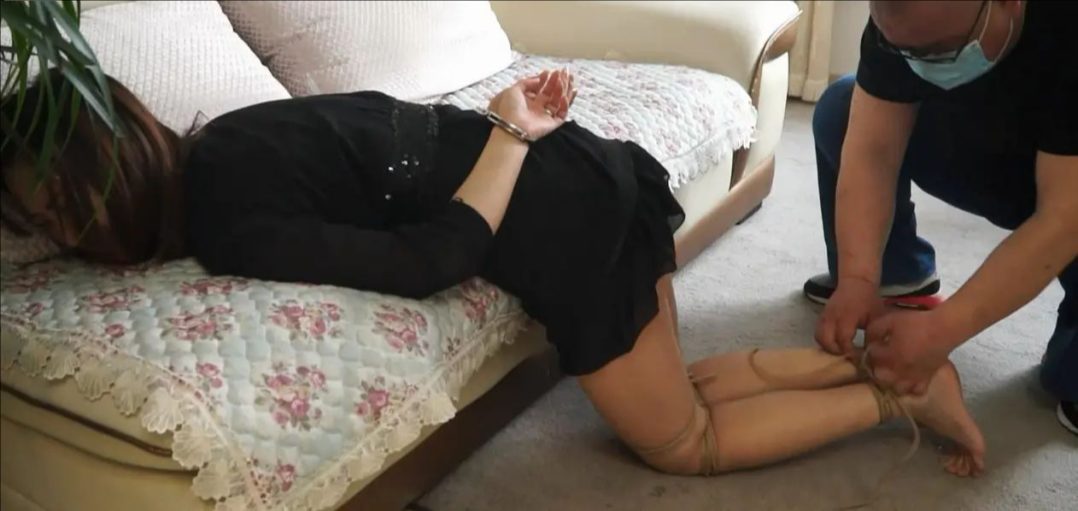 气质美女文清 下班要小心（上）-7