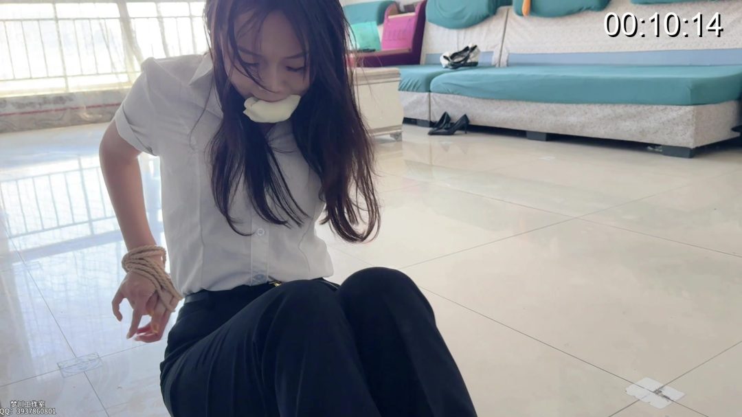 萌萌捆绑束缚体验-6