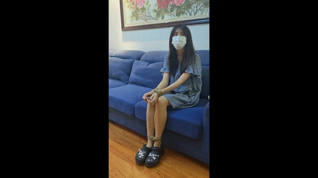 【墨色】周周连衣裙白袜tk采访-1