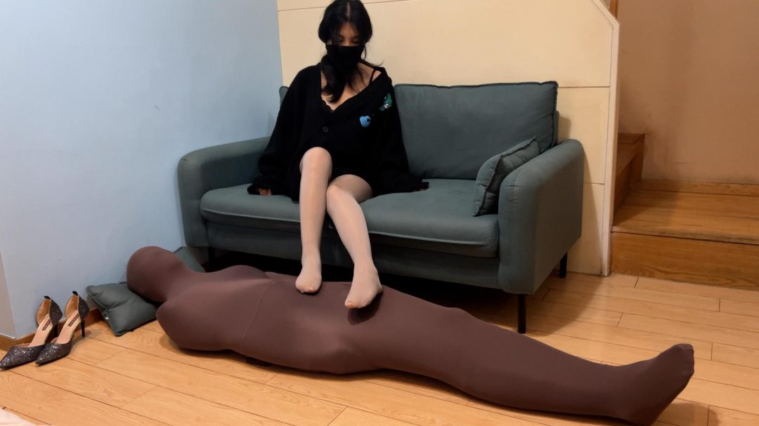 新手的女M角色互换，小姐姐自拍视角调教丝袜全包的我，女绑男-2
