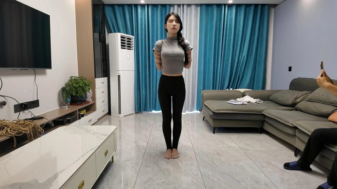 杨若琳五花-3