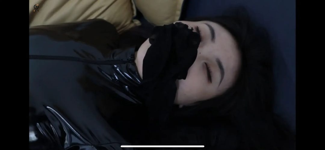 （得意客在职模特+绝版模特订制）两搜查官之间的决斗，捆绑，袜子塞嘴，足控福利-10