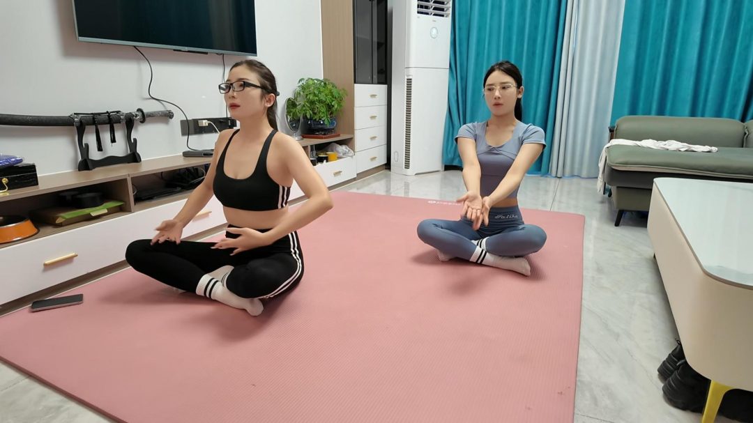瑜伽教练遇险记 上-4