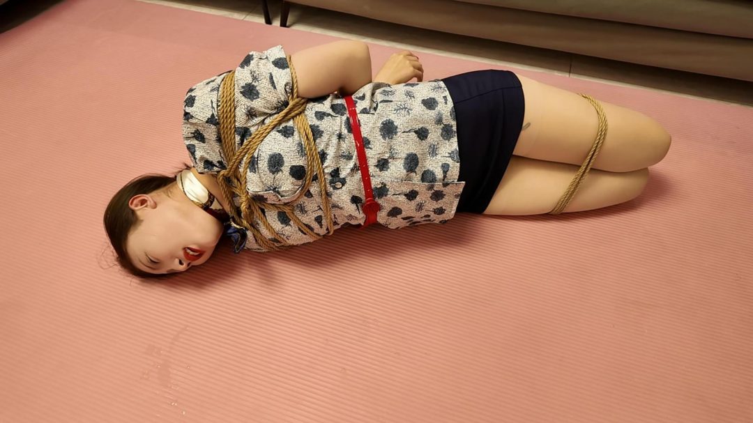 捆绑空姐之佳佳 上集-6
