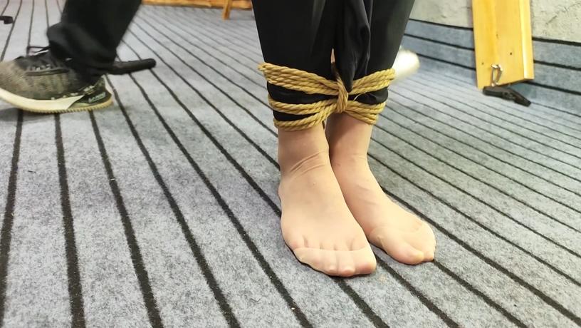 女探员小组的沦陷上-5