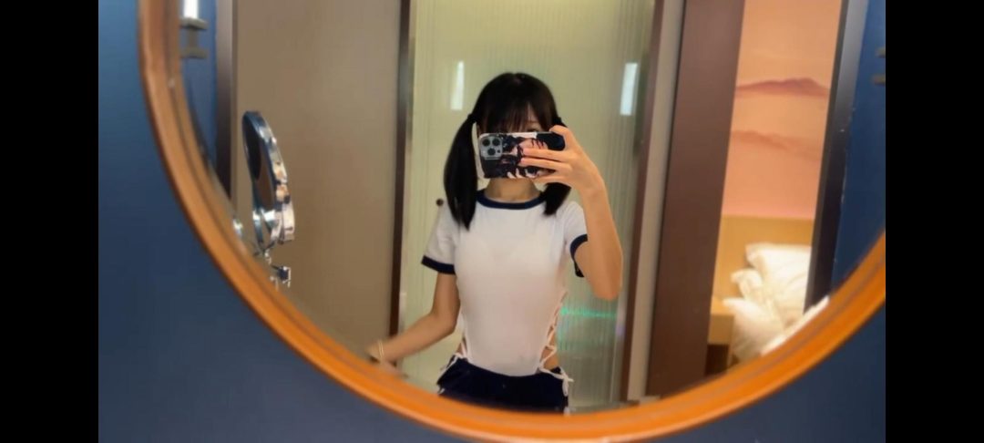 【牧诗原创】霄酱第三集（下）体操服霄酱原味袜子+封嘴贴+椅子M腿-3