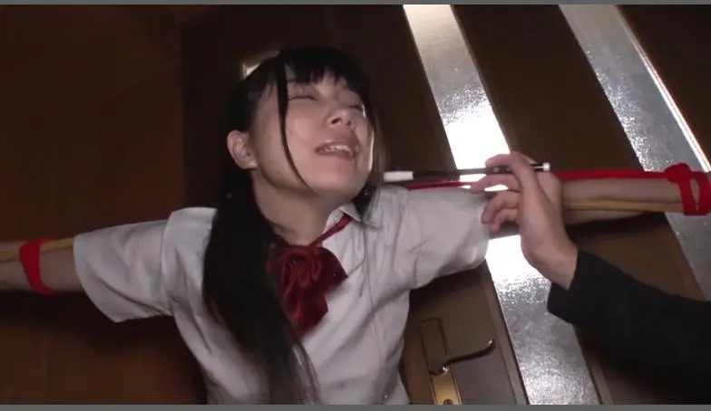 パイパン少●躾中出し～性癖異常者の猥褻行為～純朴娘みひな-1