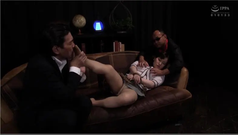 人妻拷問アクメ 官能悲劇 Part-1 愛する夫を守るため豊潤な肉体を嬲り尽くされた女-4