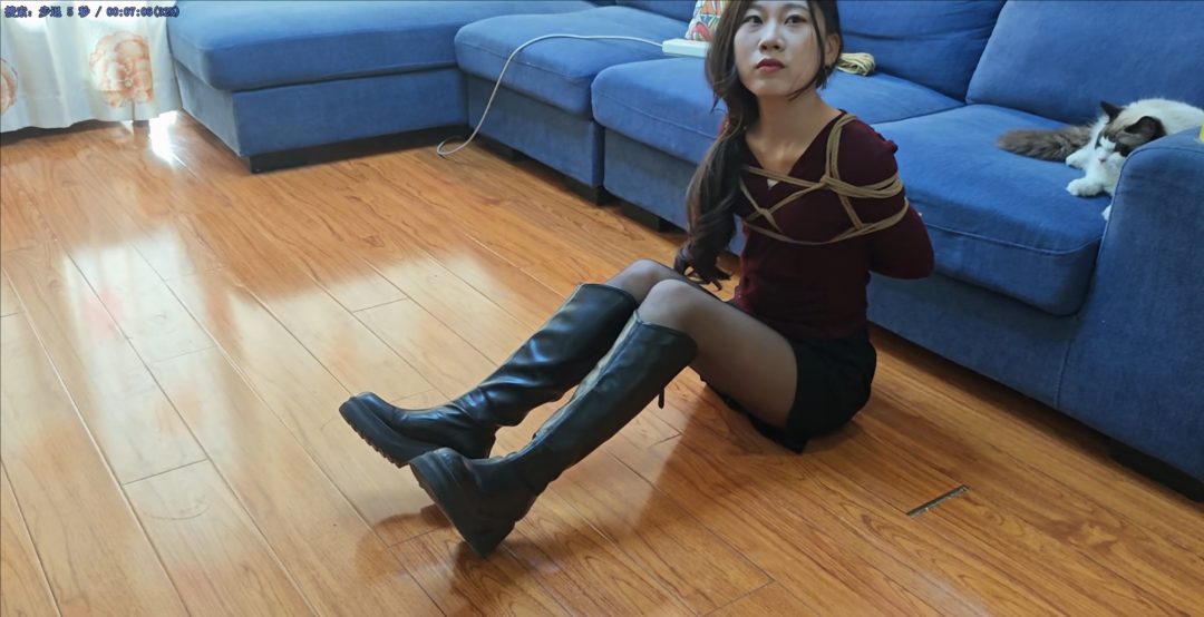 黑丝 长靴 女S 试镜-1