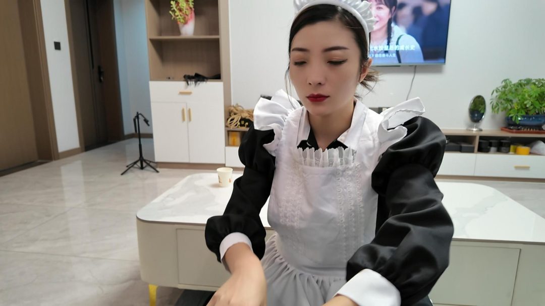 捆绑人妻之白丝女仆三-2