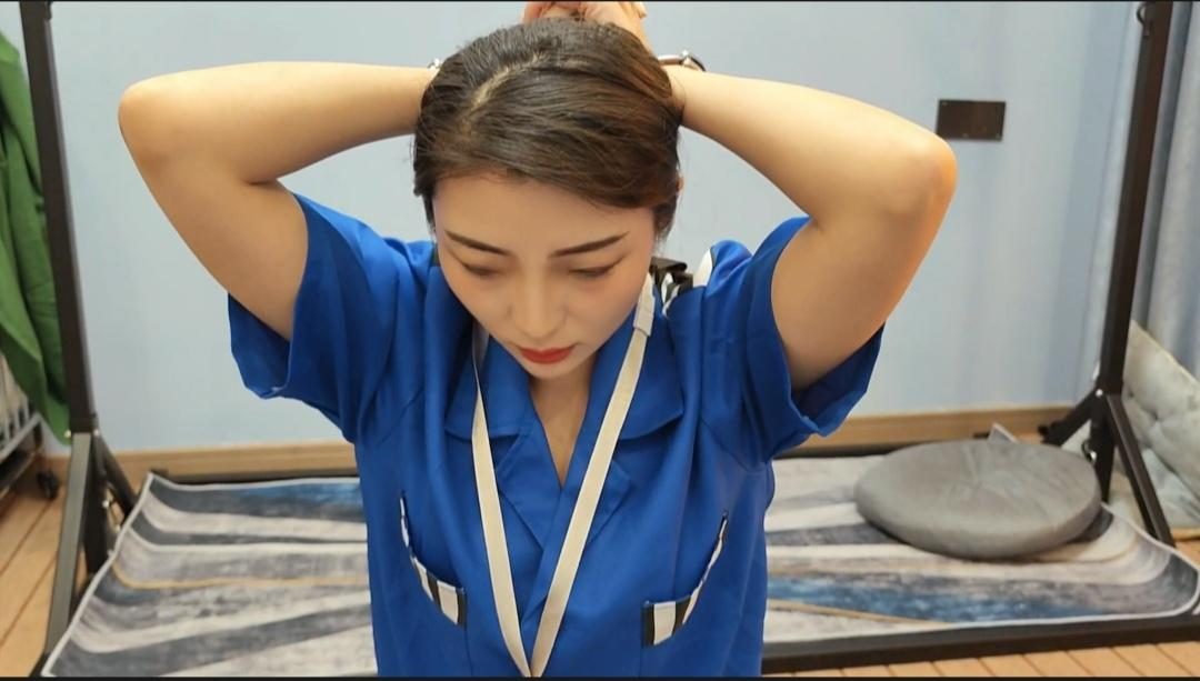 女贪污犯的下场上-6