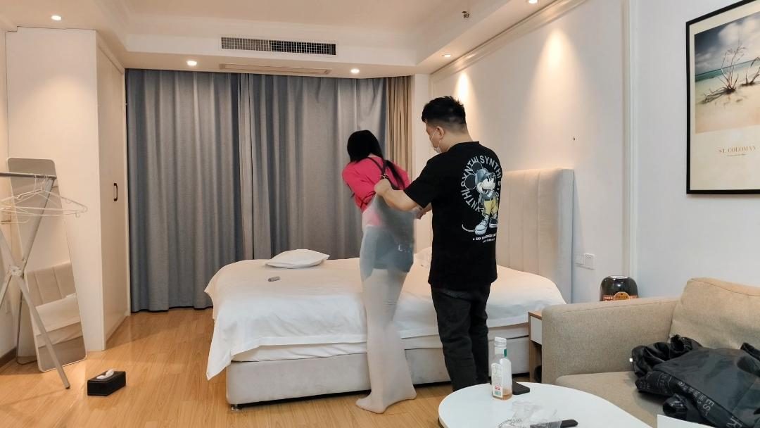 续集 女护士 体验 女囚 逃脱挑战-11