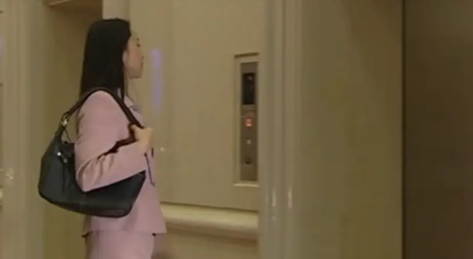 杨小莹被捆绑-1
