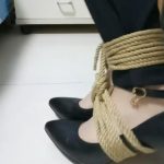 高跟鞋自缚