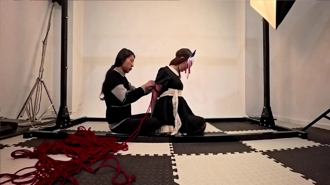女仆装 红绳 欧式直臂 黑丝 蒙眼TK挠痒-1 女仆装 红绳 欧式直臂 黑丝 蒙眼TK挠痒-1