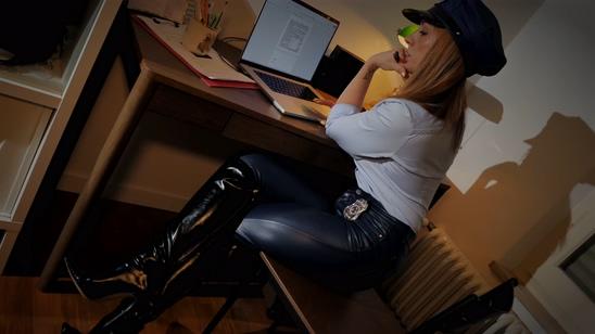 【国外定拍】Alba&Portia police women-2