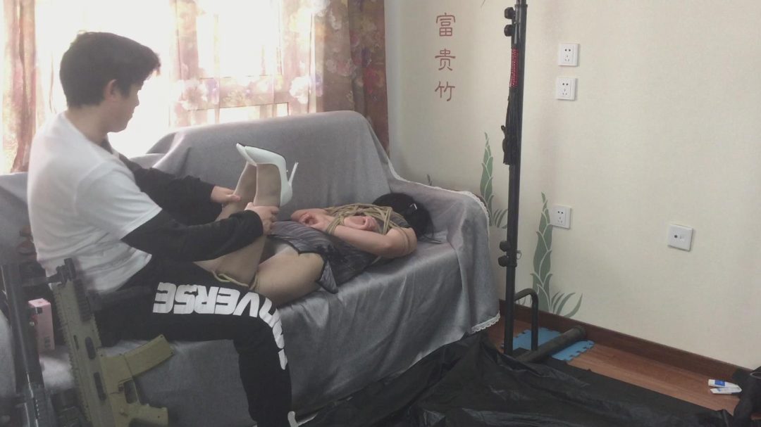 女M竹叶001 认识很多年的朋友第一次捆绑 开发...-4