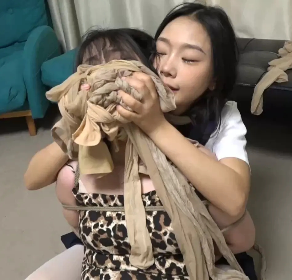 【逍遥定拍】-[坏学生与\