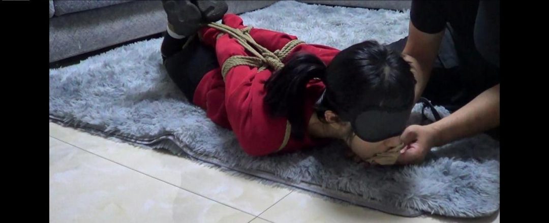 红豆妹妹化身微商卖假货被惩罚-2