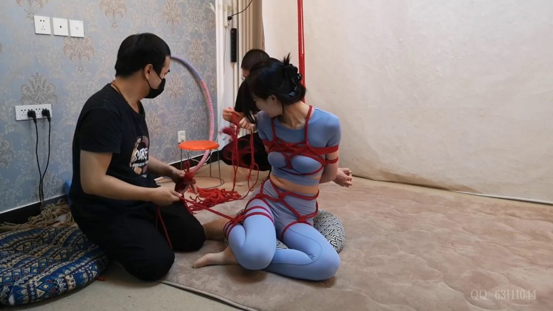 苏樱 瑜伽服训练 尝试吊绑-8