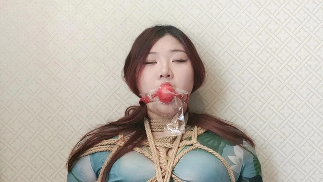 捆绑身材丰满的女群主后续-6