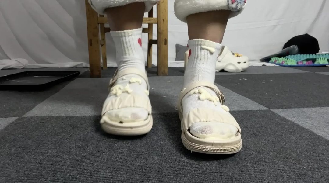 白棉袜 肉丝袜 凉鞋 裸足 混合踩踏沙拉酱-8