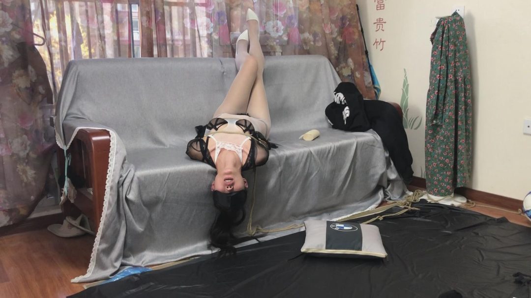 新的女M第一次见面，我是玩的挺开心的，也比较直接-5