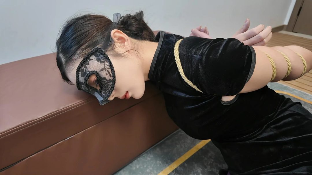 客户体验之旗袍女王佳佳-10