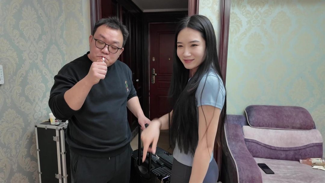 失职的女保镖-16