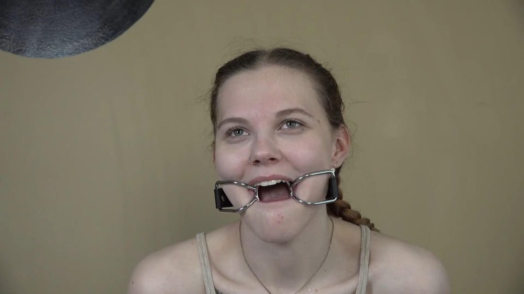 Athena Gag Test-4