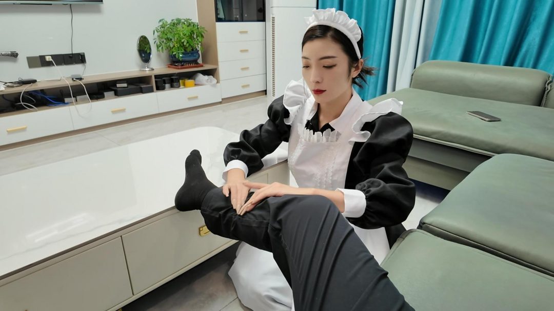 捆绑人妻之白丝女仆三-1