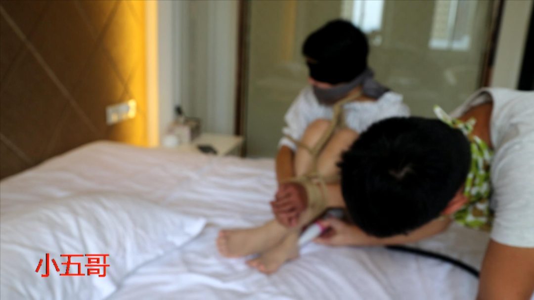 职高小妹第二部（肉丝堵嘴，灰丝封嘴）-4