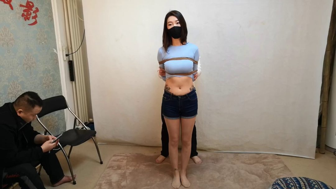 吴宇试镜 有点小肚腩的模特-2