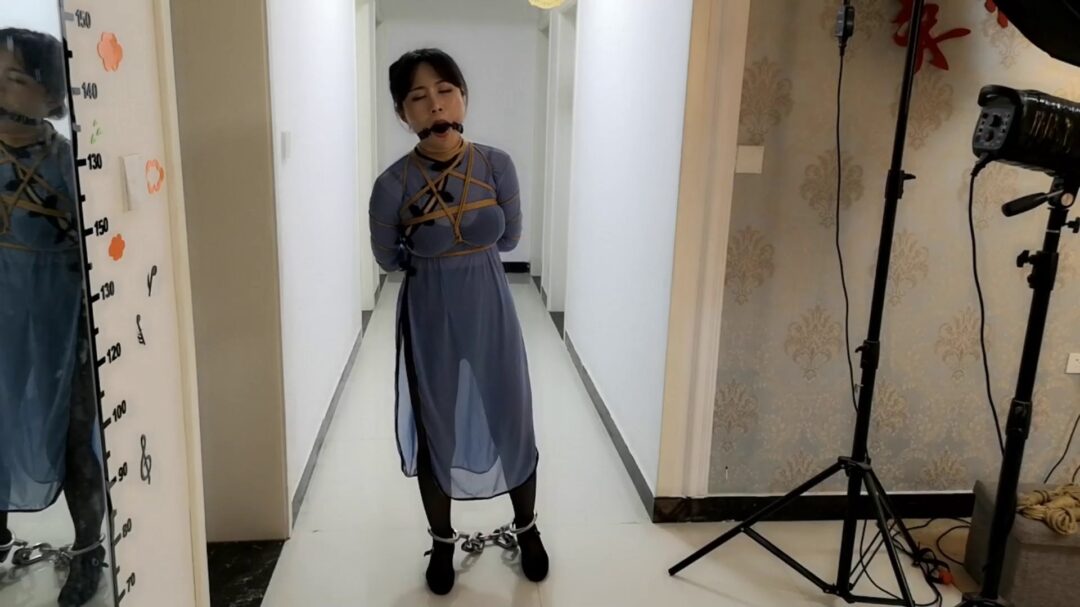 紫依 黑布鞋 重僚女囚-4