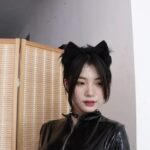 得意客工作室定制剧情片—《直播劫难》上集 情趣店女老板上演猫娘诱惑 捆绑展示各类道具 竟遭助手绑架 被强制囚禁