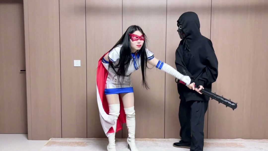 魔法女战士冯迪妮虚弱战败被脱战衣-12