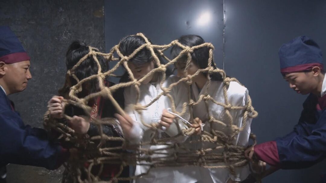 一绳有你定制《女神捕之白莲教》第一集-2
