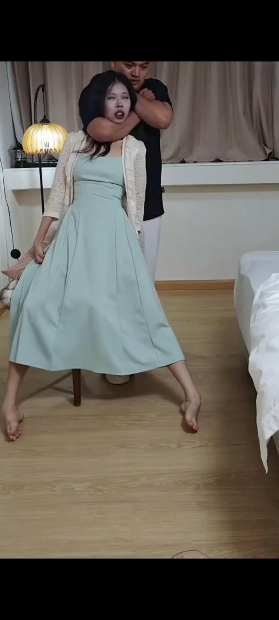 约玩大学生美少女，一分钟-6
