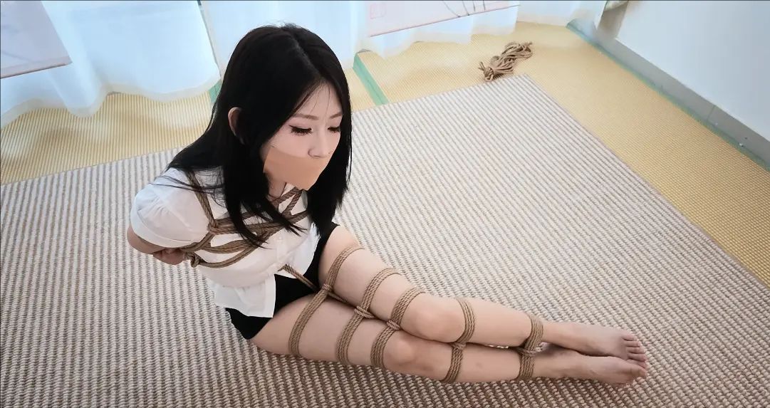 【一丝布狗】挣脱挑战，原味堵嘴＋丝袜全包-10