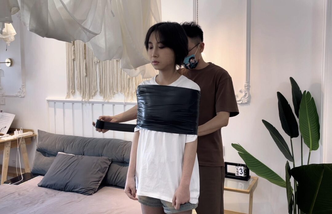 【缚艺录】【小媛】半木乃伊+双色胶带封嘴-1