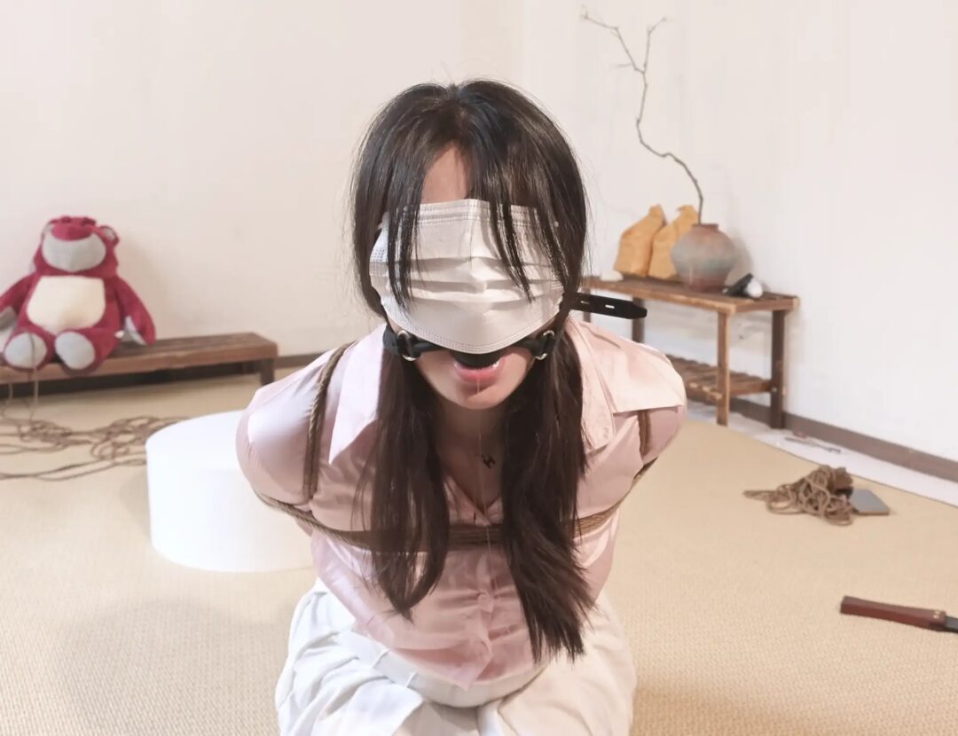 菜鸟缚手的胡乱捆绑-3