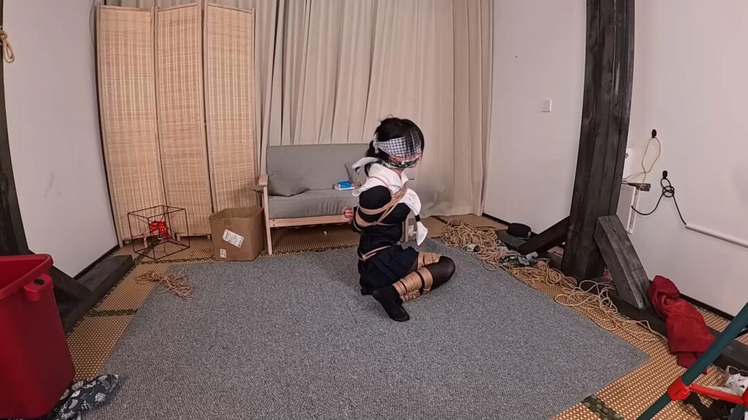 【原创】【嗷嗷】himitsu图片复刻，日式高手缚加并腿跪姿-1