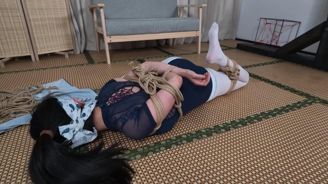 【嗷嗷】舞蹈服后手缚加折腿缚蒙眼挣扎-5