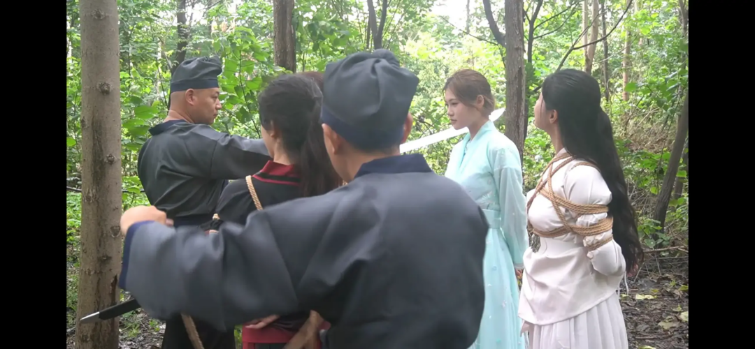 一绳有你定制《女神捕之千金蒙冤案》第三集-6