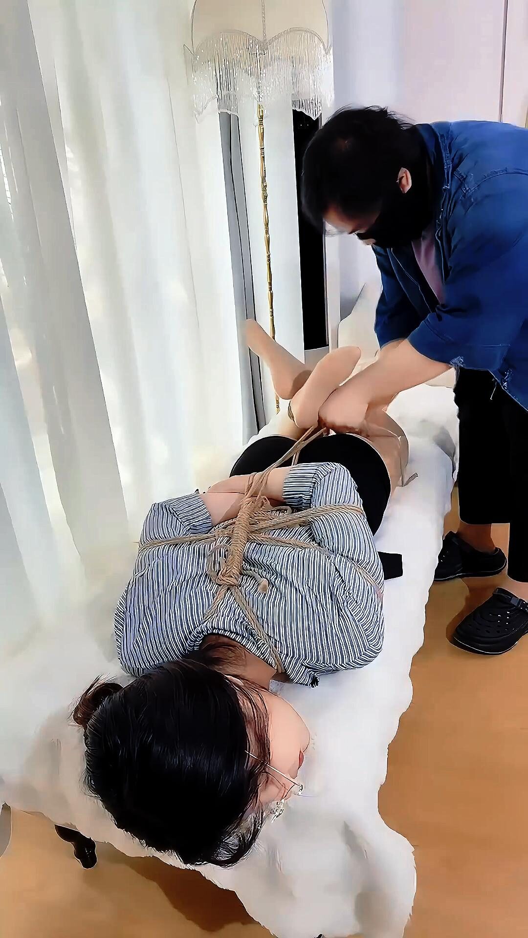 【红鲤鱼/小驴】模特北北的直播切片-5