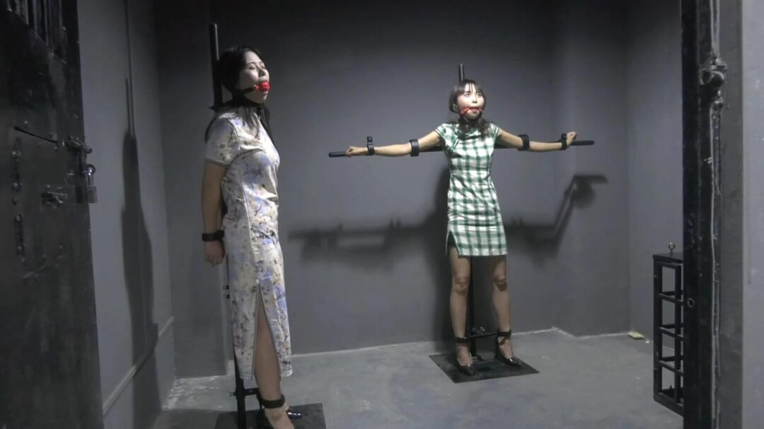 定拍转公映《暗局贩售》姐妹俩体验沉浸式剧本杀囚禁在地牢调教后-8