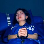 新场地新模特《罪犯柳含烟的末日》下集 柳含烟被判死刑戴死铐羁押在牢中最后走向末日