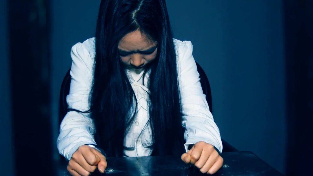 新场地新模特 《悲催少女的尽头》上集 蒋梦莹被抓获在铁证下只能认罪-3